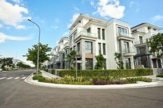 Chương 3: Khám phá 5 iFactors độc bản tại Gladia by the